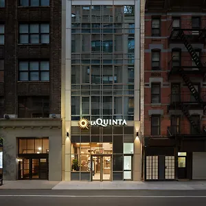 La Quinta By Wyndham Time Square South מלון