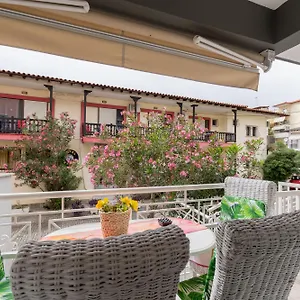 Family Apartments&suites Yunanistan